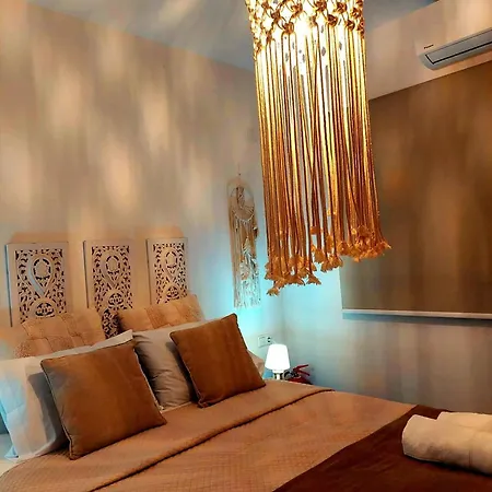 Maya 1, 2 Bedroomed Downstairs